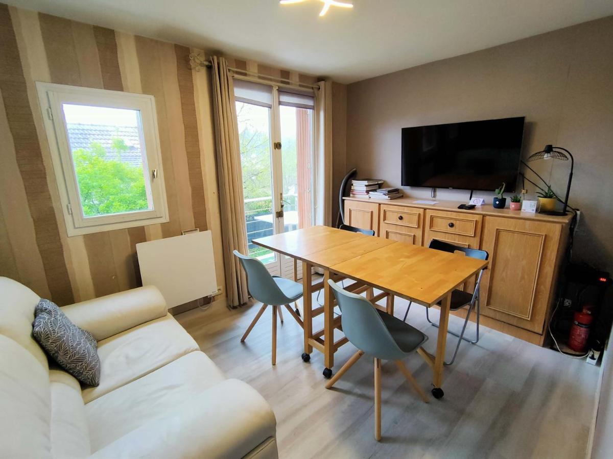 Maison Avec Sous Sol Independant Et Parking A 2Km De Versailles 布克 外观 照片