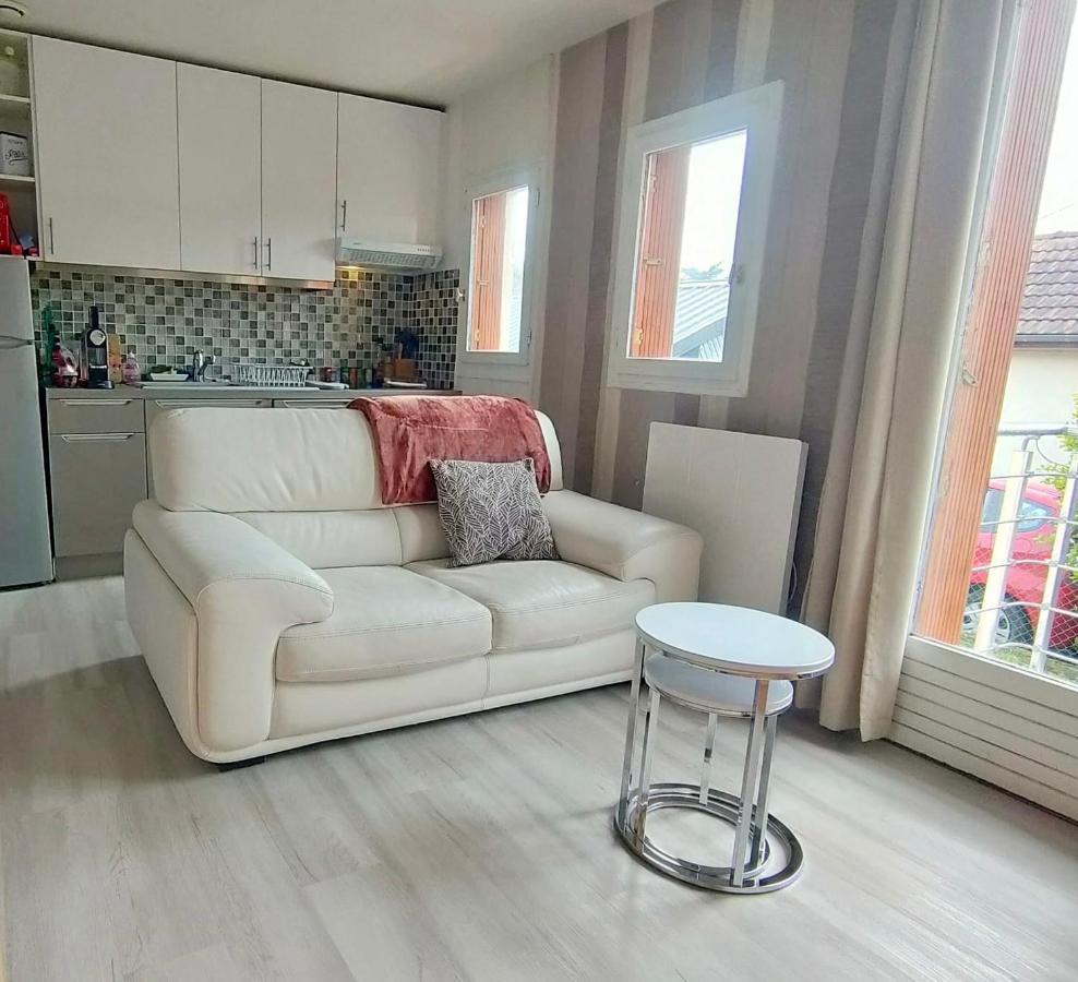 Maison Avec Sous Sol Independant Et Parking A 2Km De Versailles 布克 外观 照片